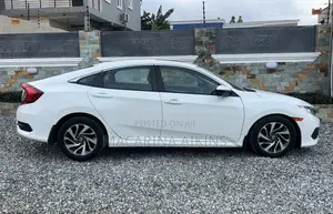 Honda Civic 2017 White