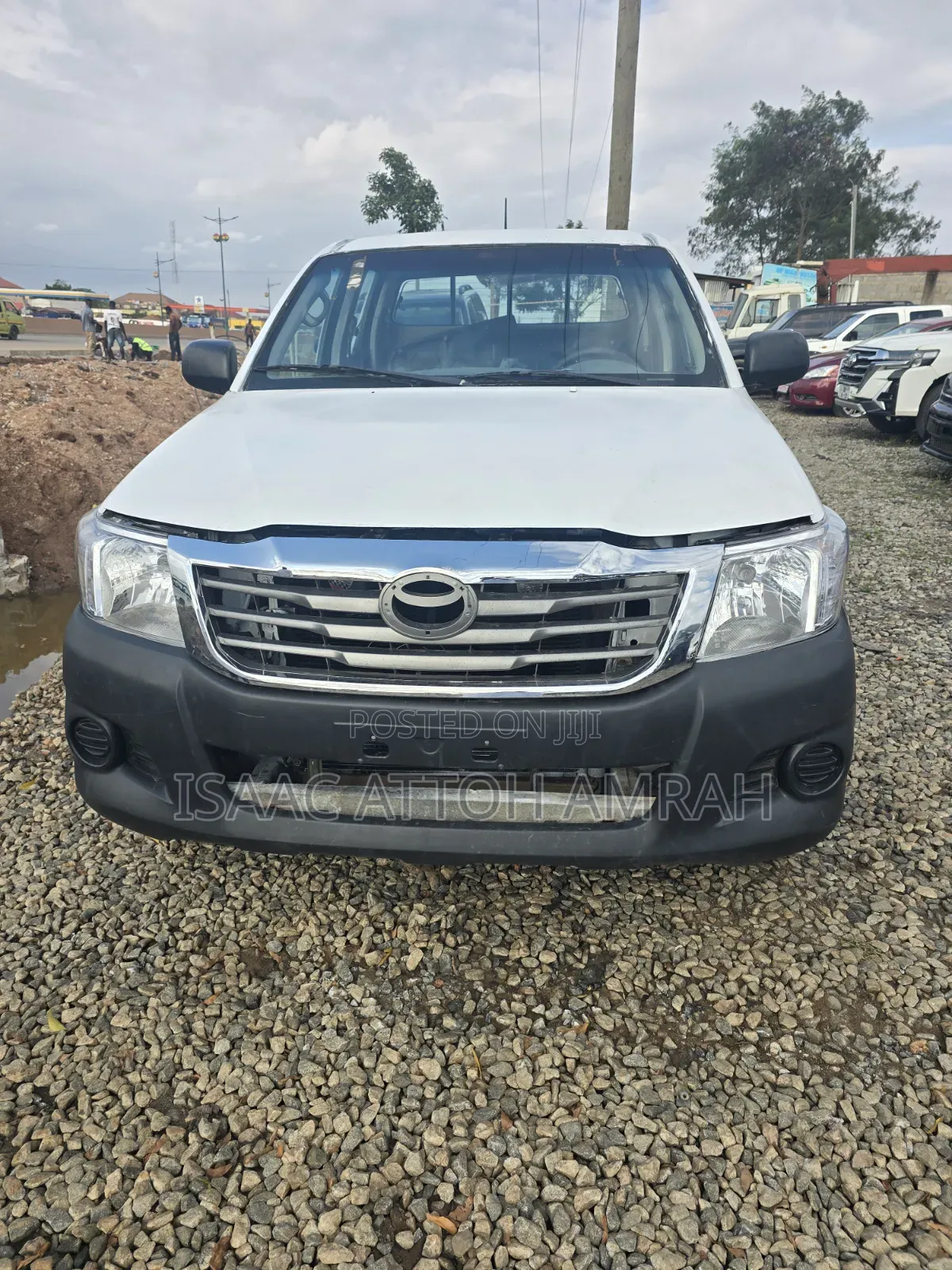 Toyota Hilux 2.5 D-4D 4X4 SRX 2012 White