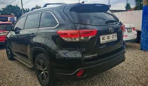 Toyota Highlander XLE 4dr SUV AWD (3.5L 6cyl 6A) 2015 Black