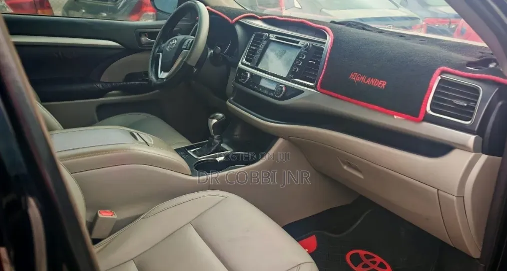 Toyota Highlander XLE 4dr SUV AWD (3.5L 6cyl 6A) 2015 Black