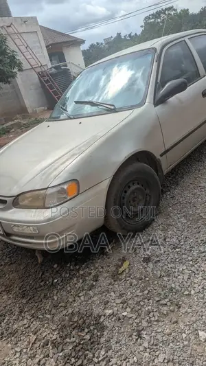 Toyota Corolla Automatic 1999 Gray