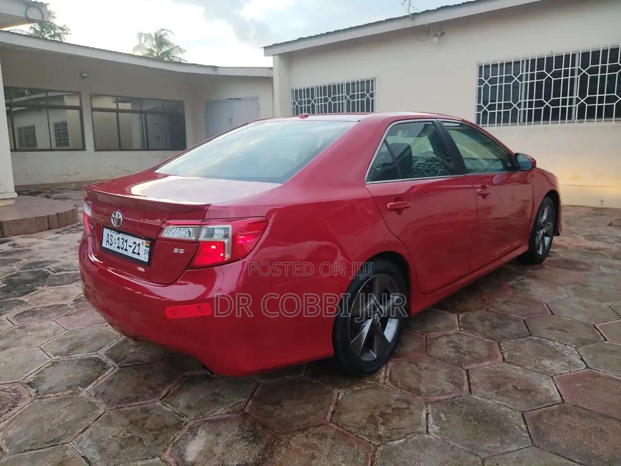 Toyota Camry SE 4dr Sedan (2.5L 4cyl 6A) 2013 Red