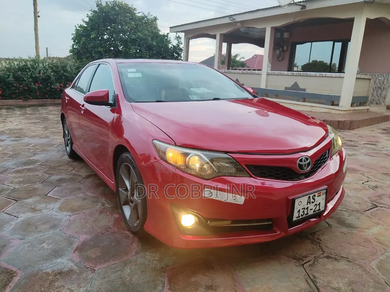 Toyota Camry SE 4dr Sedan (2.5L 4cyl 6A) 2013 Red