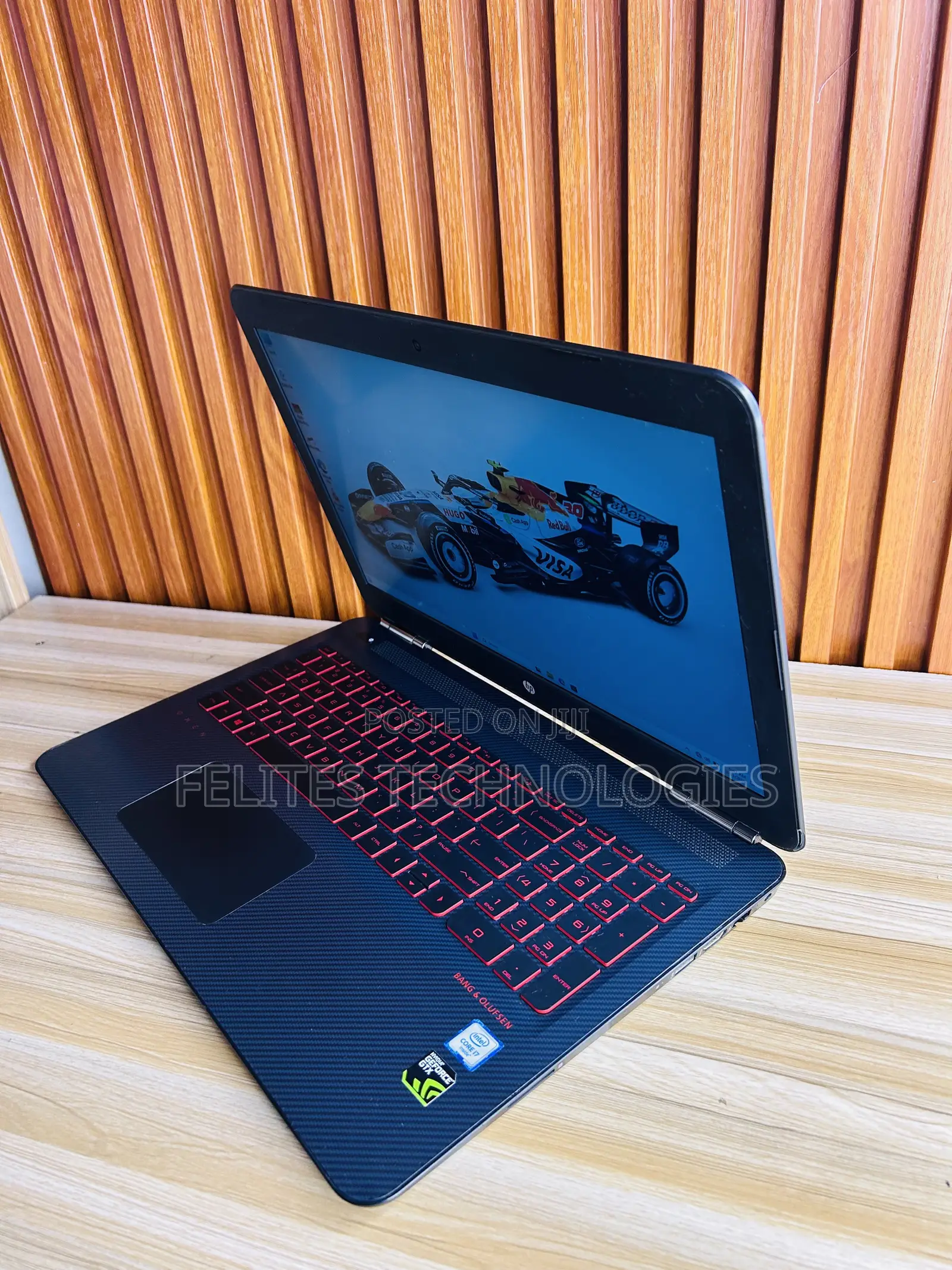 Laptop HP Omen 15 16GB Intel Core i7 SSD 256GB
