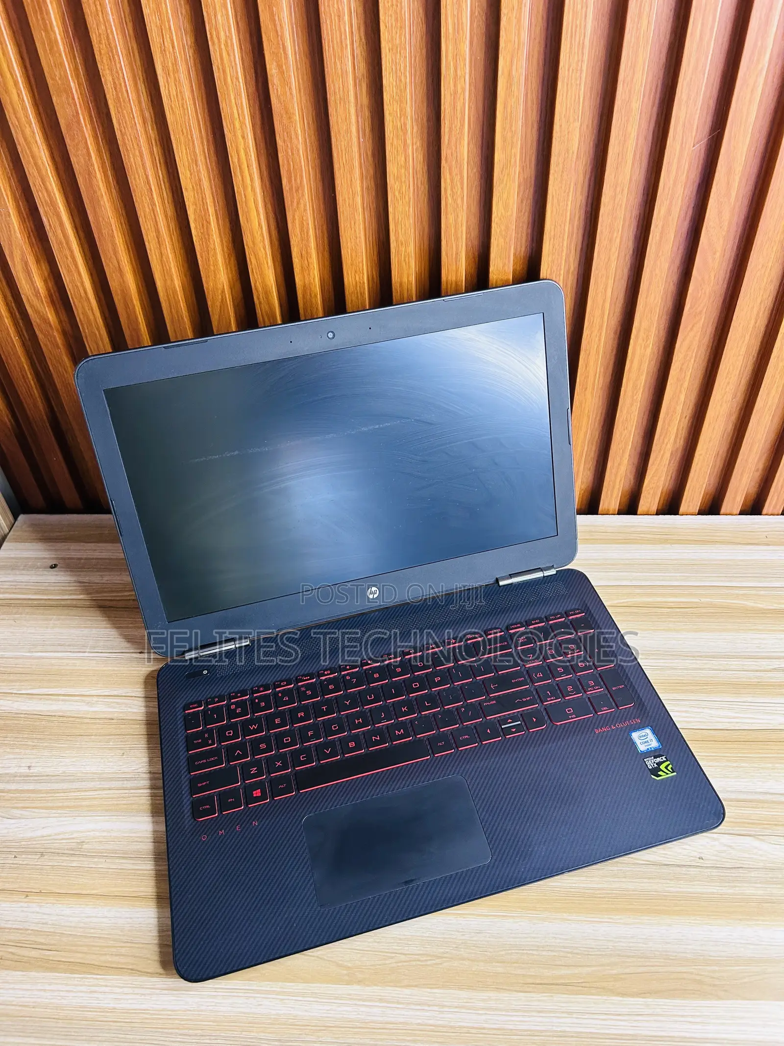 Laptop HP Omen 15 16GB Intel Core i7 SSD 256GB