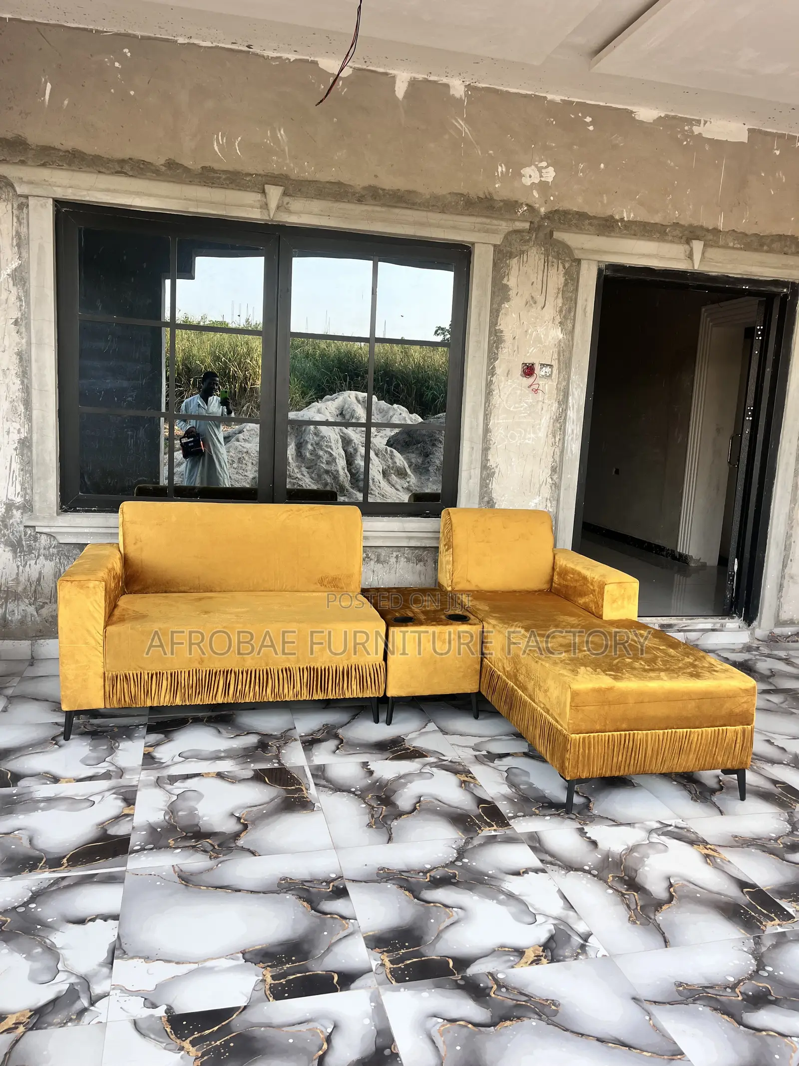 Royal Ascent Sectional Sofa for Luxury Loving Rooms