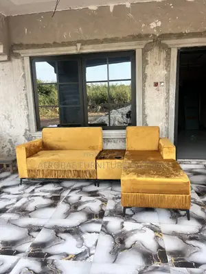 Royal Ascent Sectional Sofa for Luxury Loving Rooms