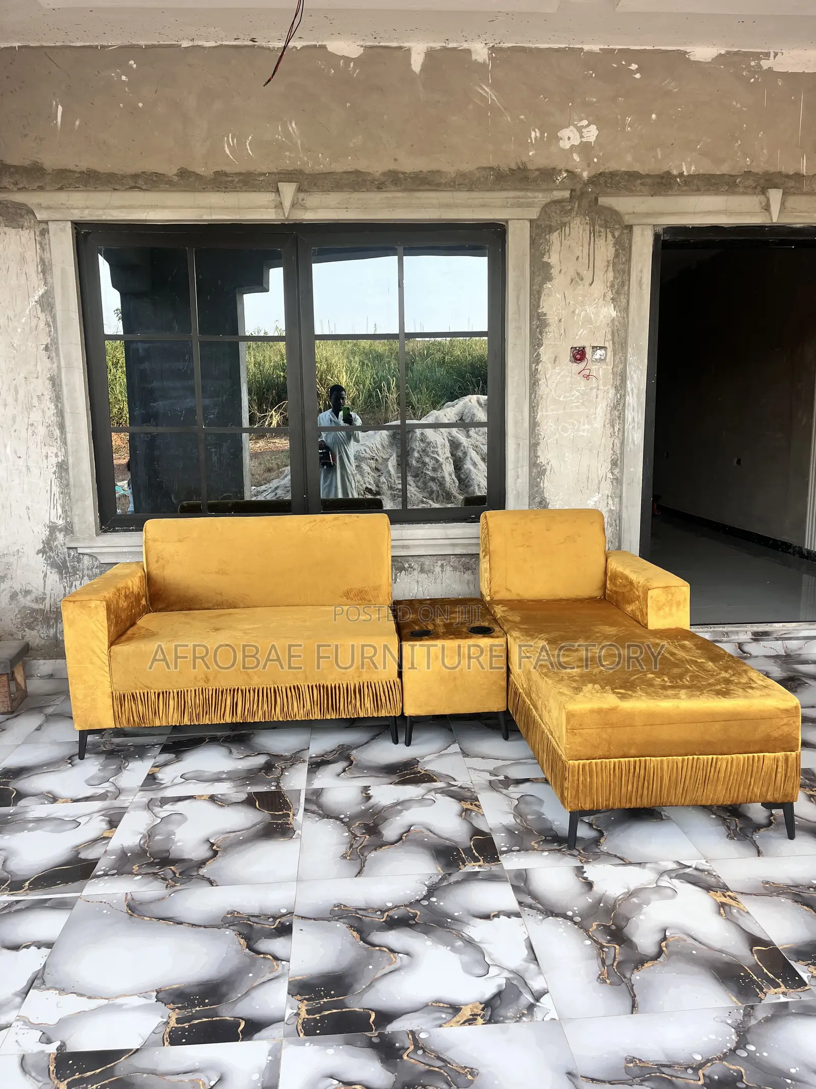 Royal Ascent Sectional Sofa for Luxury Loving Rooms