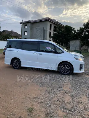 Toyota Voxy 2015 White
