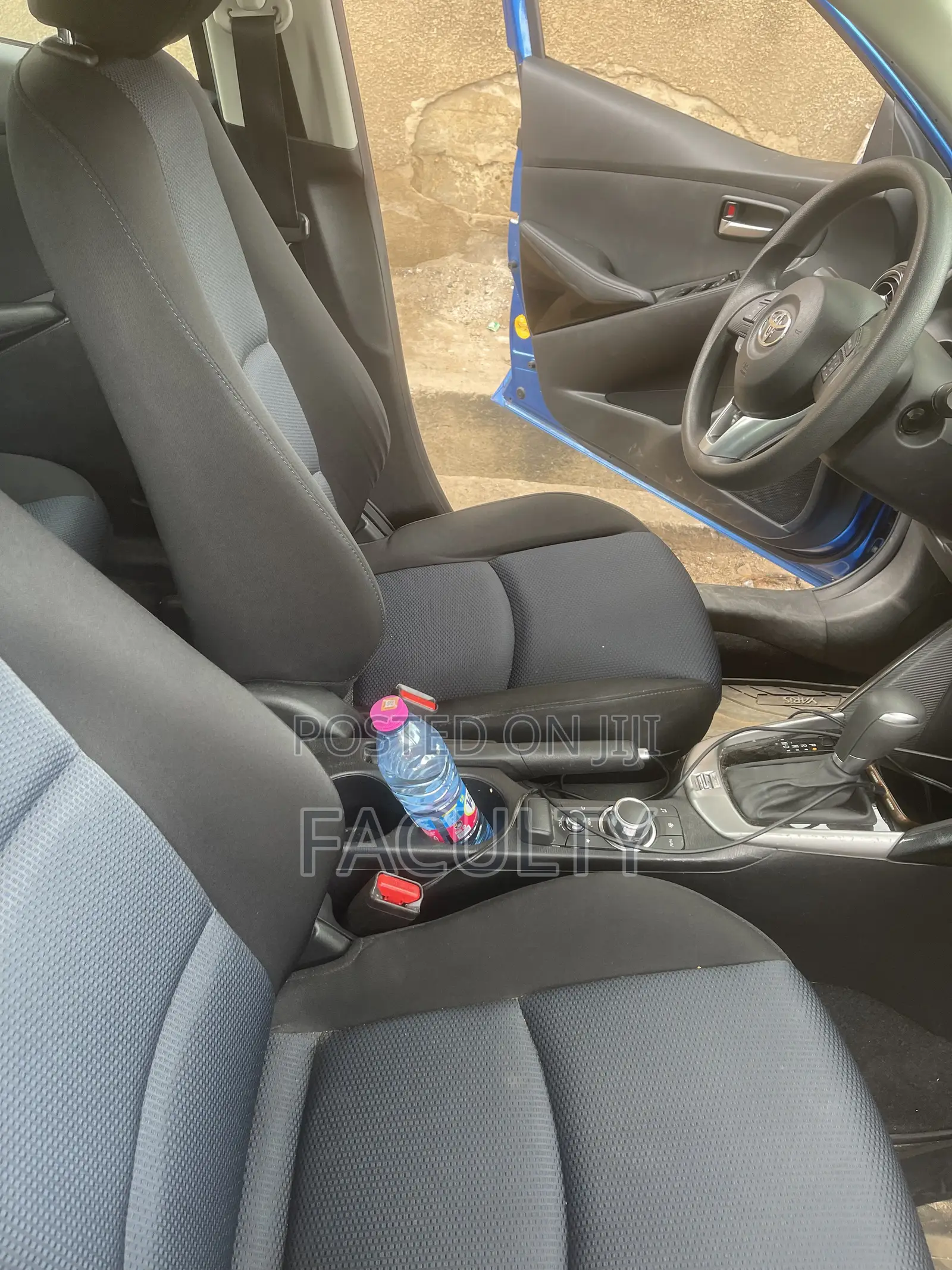 Toyota Yaris iA 1.5 FWD 2016 Blue
