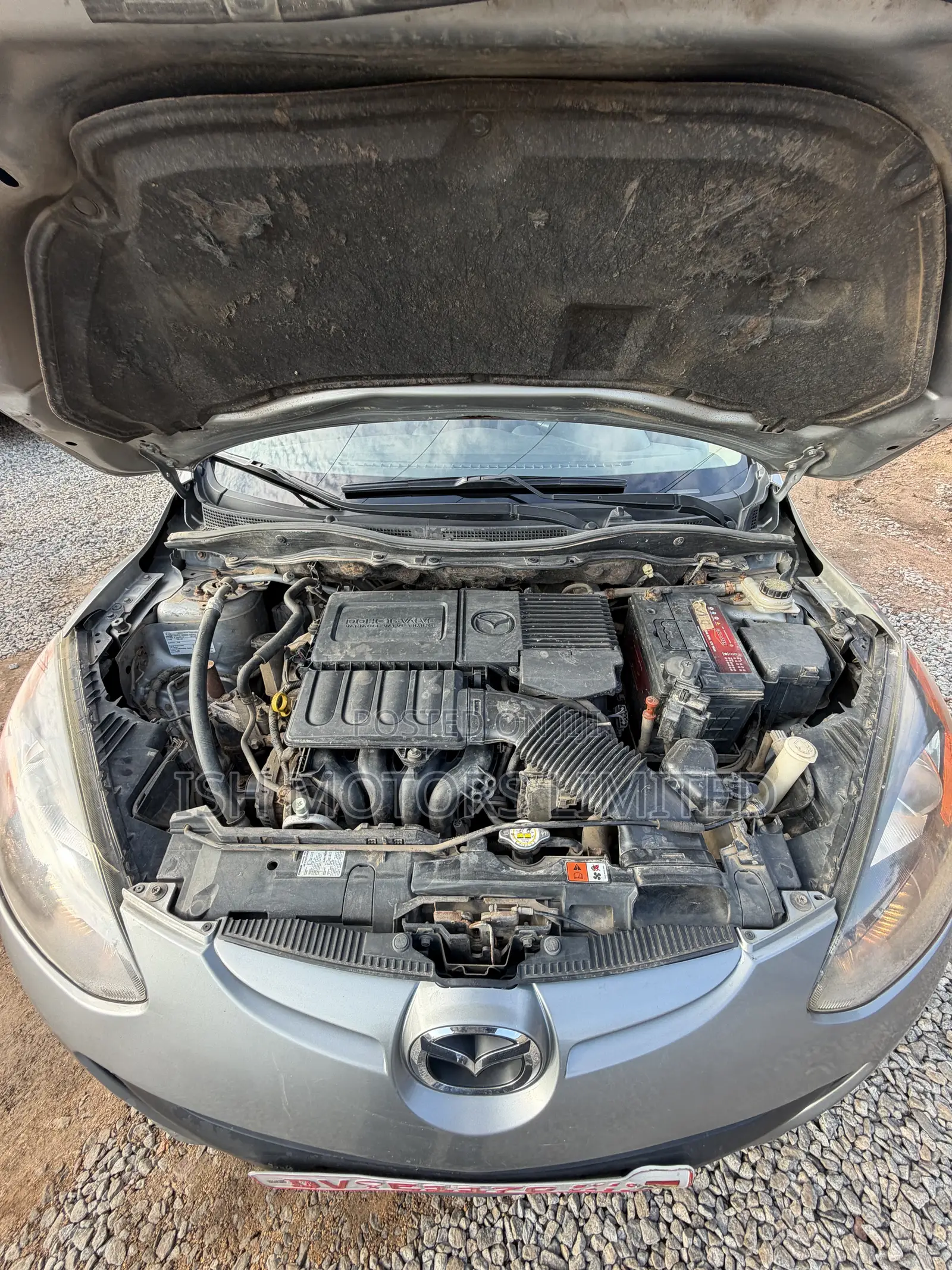 Mazda 2 1.5 Touring 2011 Gray