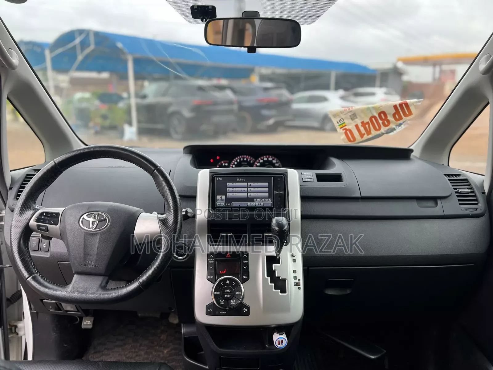 Toyota Voxy 2013 White