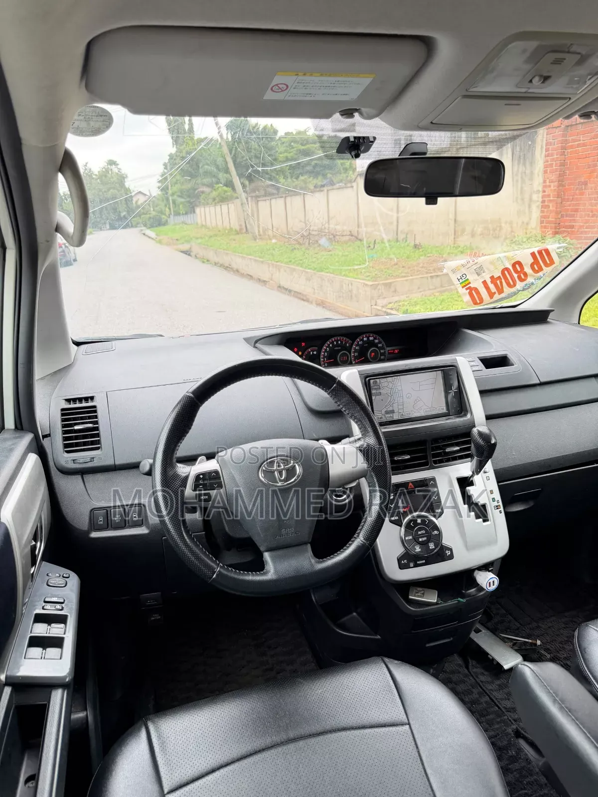 Toyota Voxy 2013 White