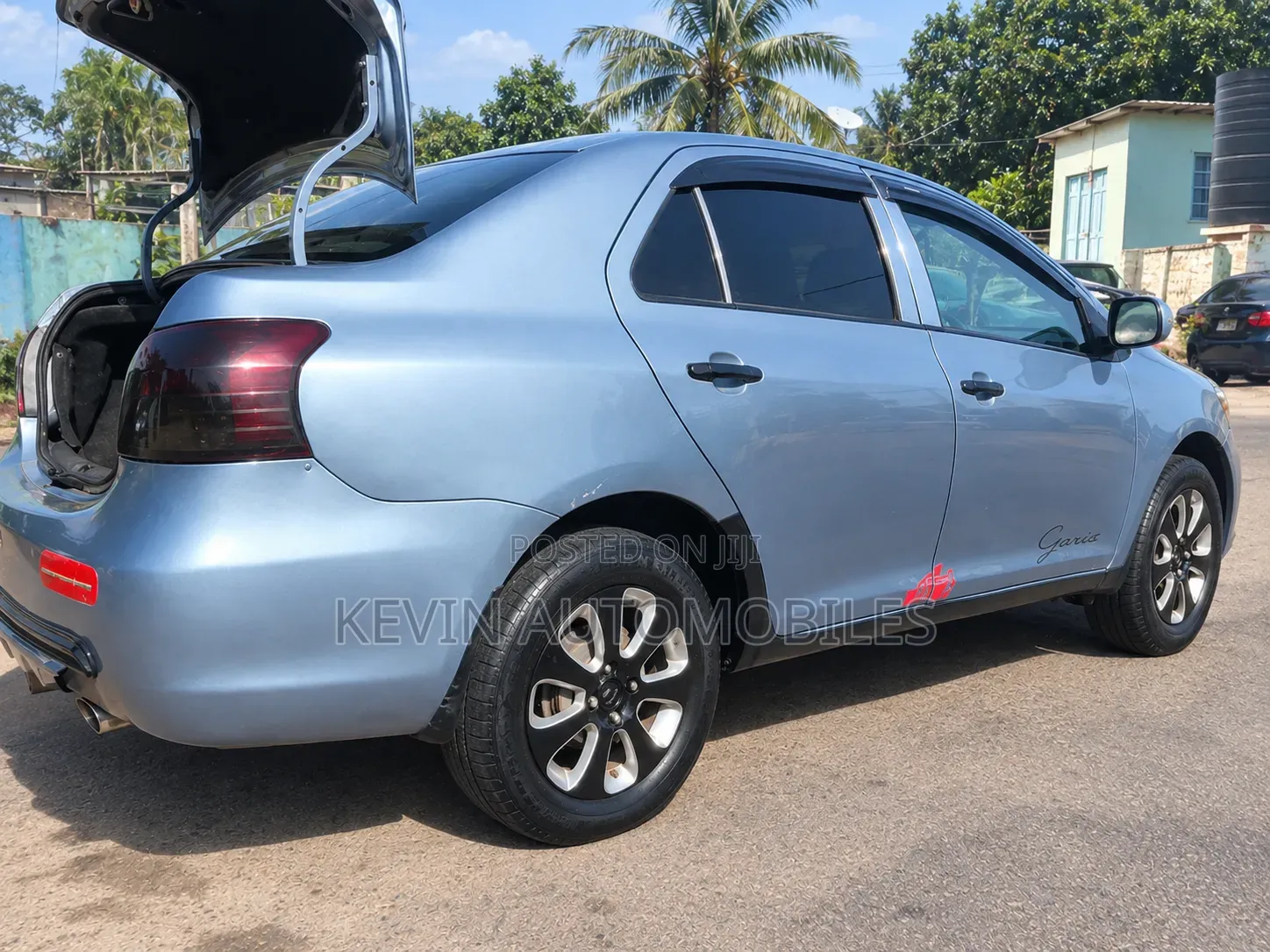 Toyota Yaris 2010 Gray