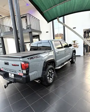 Toyota Tacoma TRD Off Road 2021 Gray