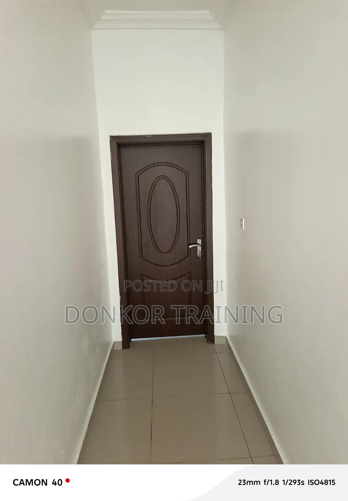 Furnished 3bdrm House in Redrow Estate, School Junction for rent