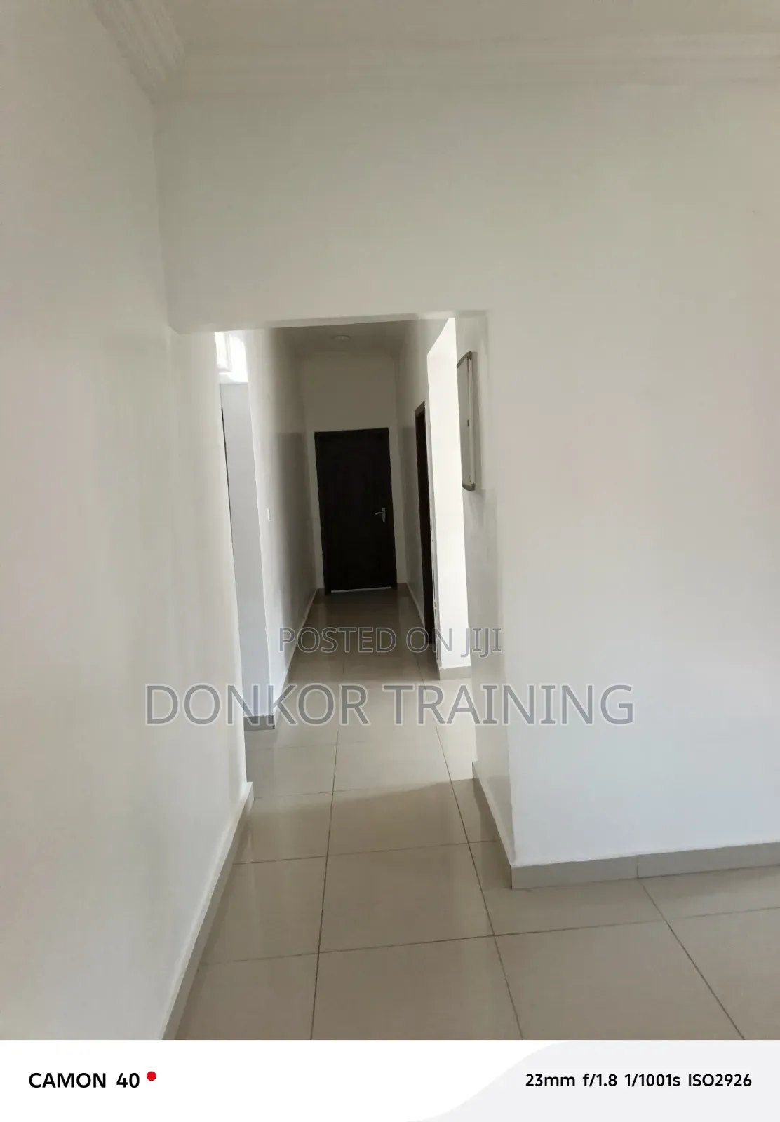 Furnished 3bdrm House in Redrow Estate, School Junction for rent