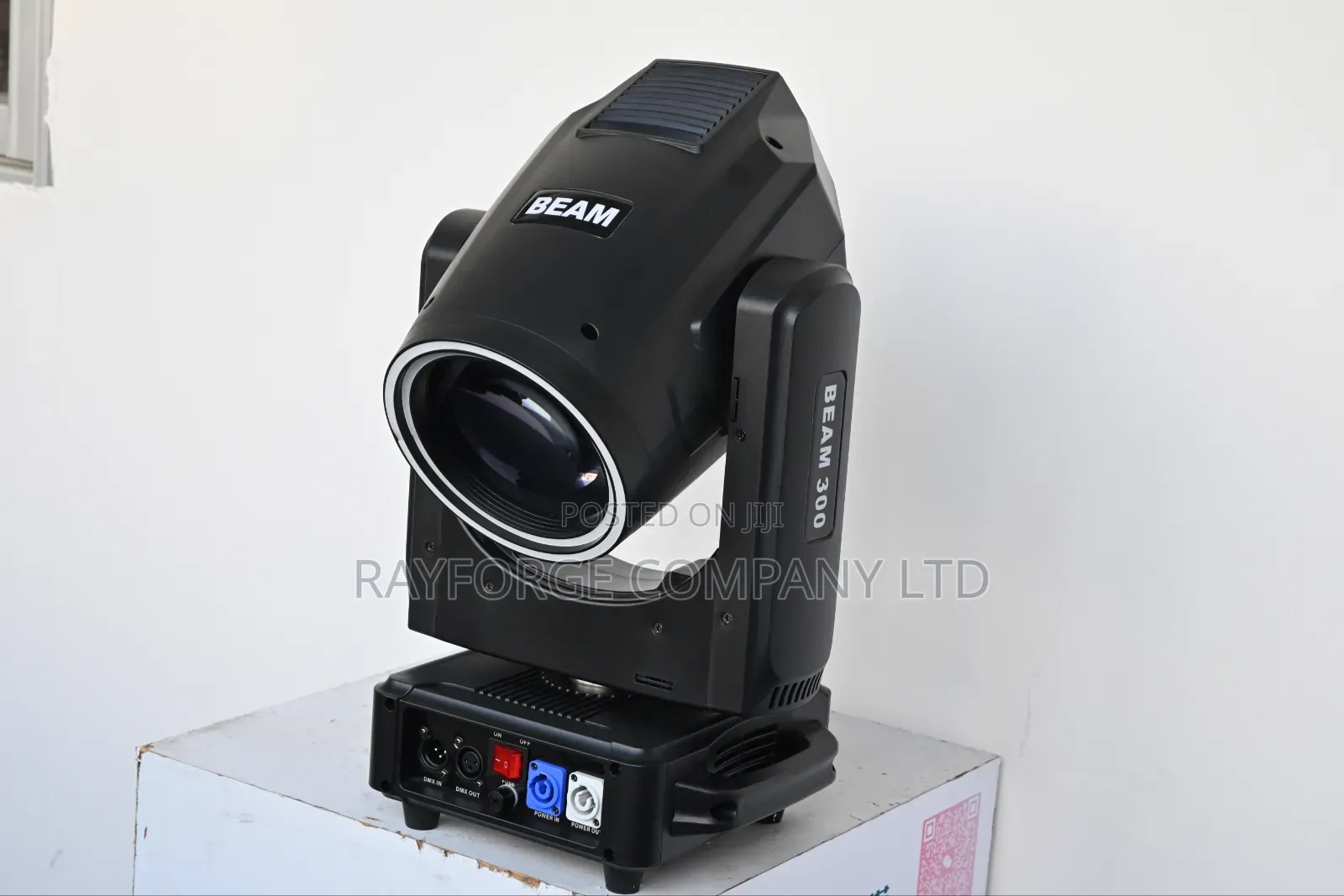 New Beam 300W Dual Aperture