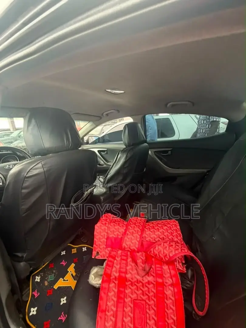 Hyundai Elantra 2013 Black