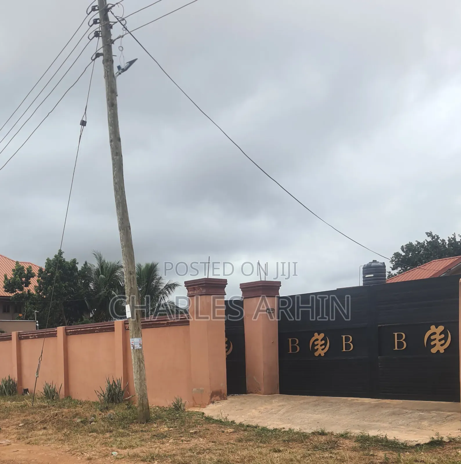 2bdrm House in Tma Oyibi, Accra Metropolitan for rent