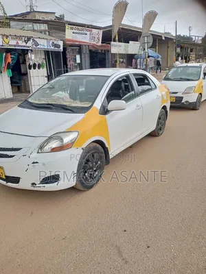 Toyota Yaris 2007 White