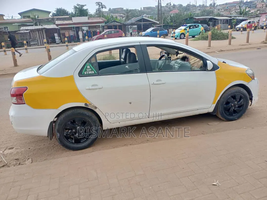 Toyota Yaris 2007 White
