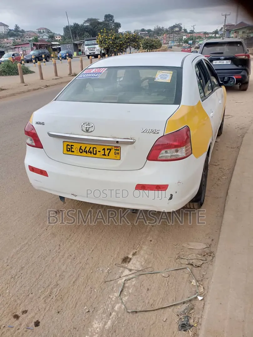 Toyota Yaris 2007 White