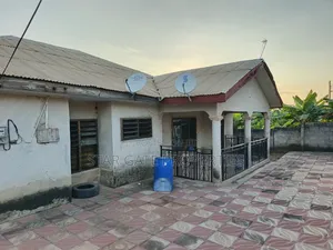 7bdrm House in Ejisu-Juaben Municipal for sale