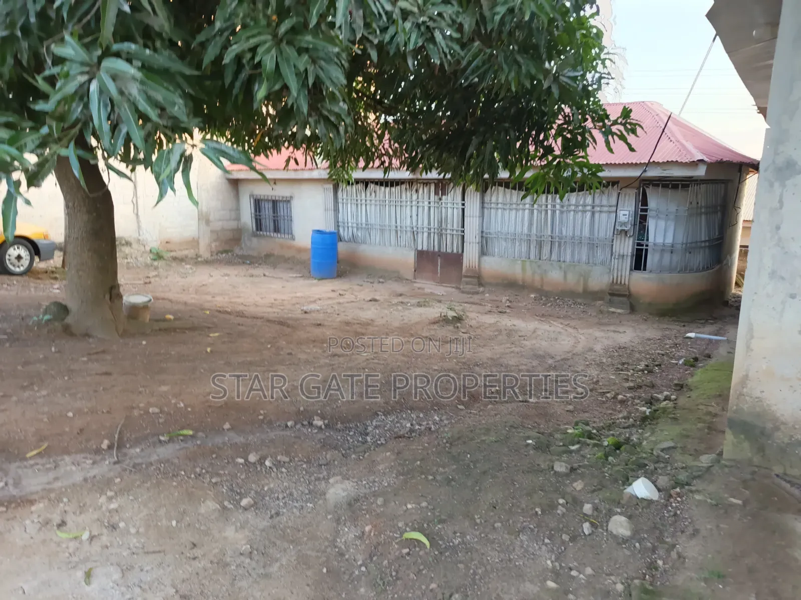 7bdrm House in Ejisu-Juaben Municipal for sale