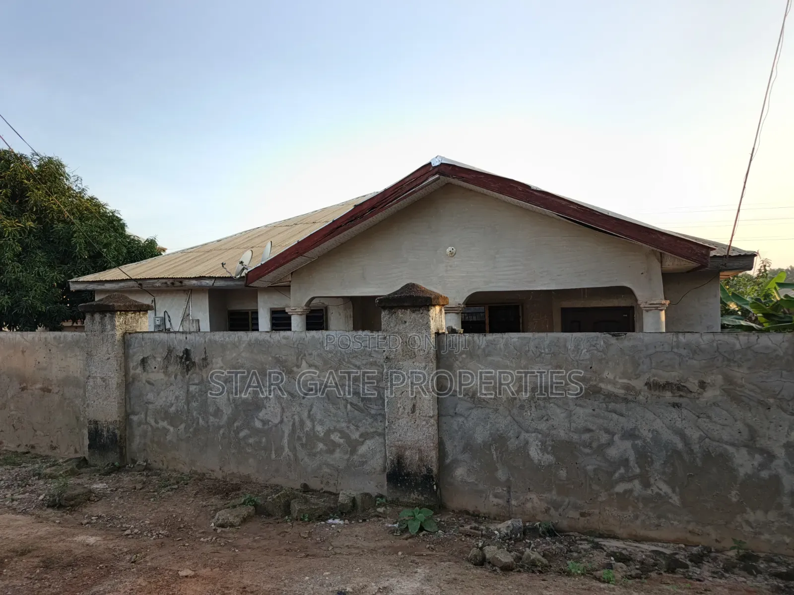 7bdrm House in Ejisu-Juaben Municipal for sale
