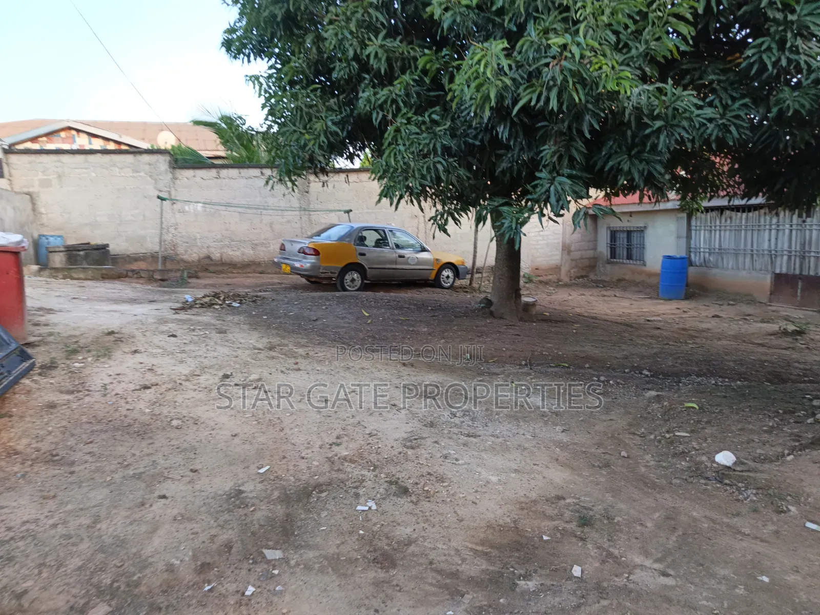 7bdrm House in Ejisu-Juaben Municipal for sale