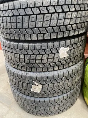 285/70r19.5 Tyres