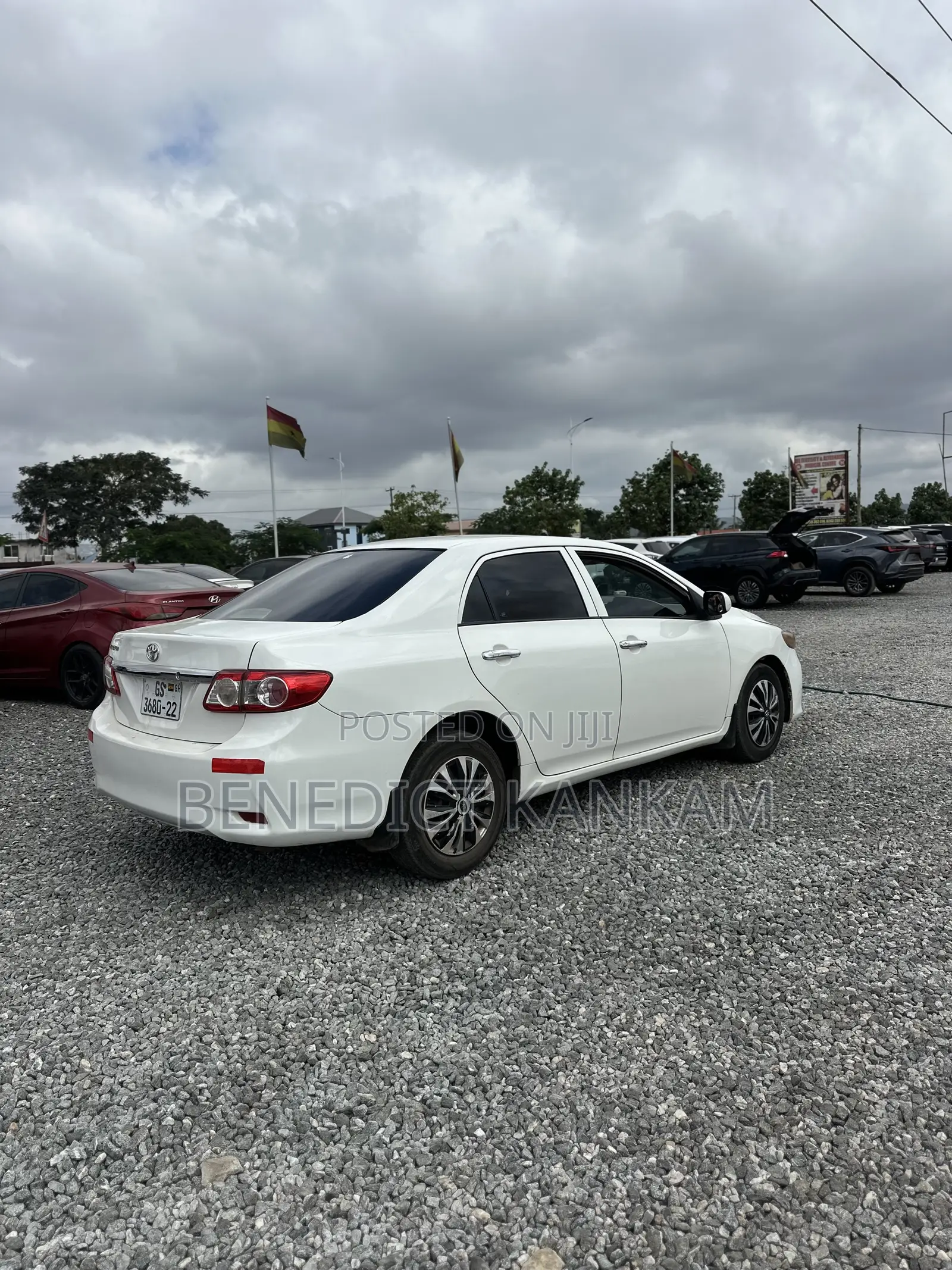 Toyota Corolla LE 4dr Sedan (1.8L 4cyl 4A) 2012 White