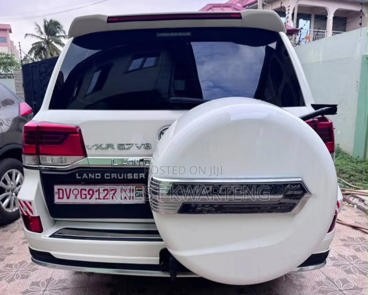Toyota Land Cruiser 2019 Gray