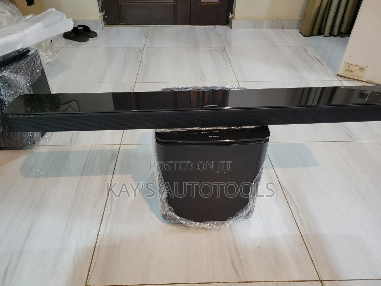 Bose SoundTouch 300 Premium Soundbar With Bass Module 300