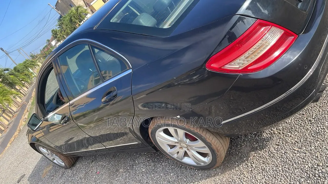 Mercedes-Benz C180 2009 Blue