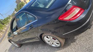 Mercedes-Benz C180 2009 Blue
