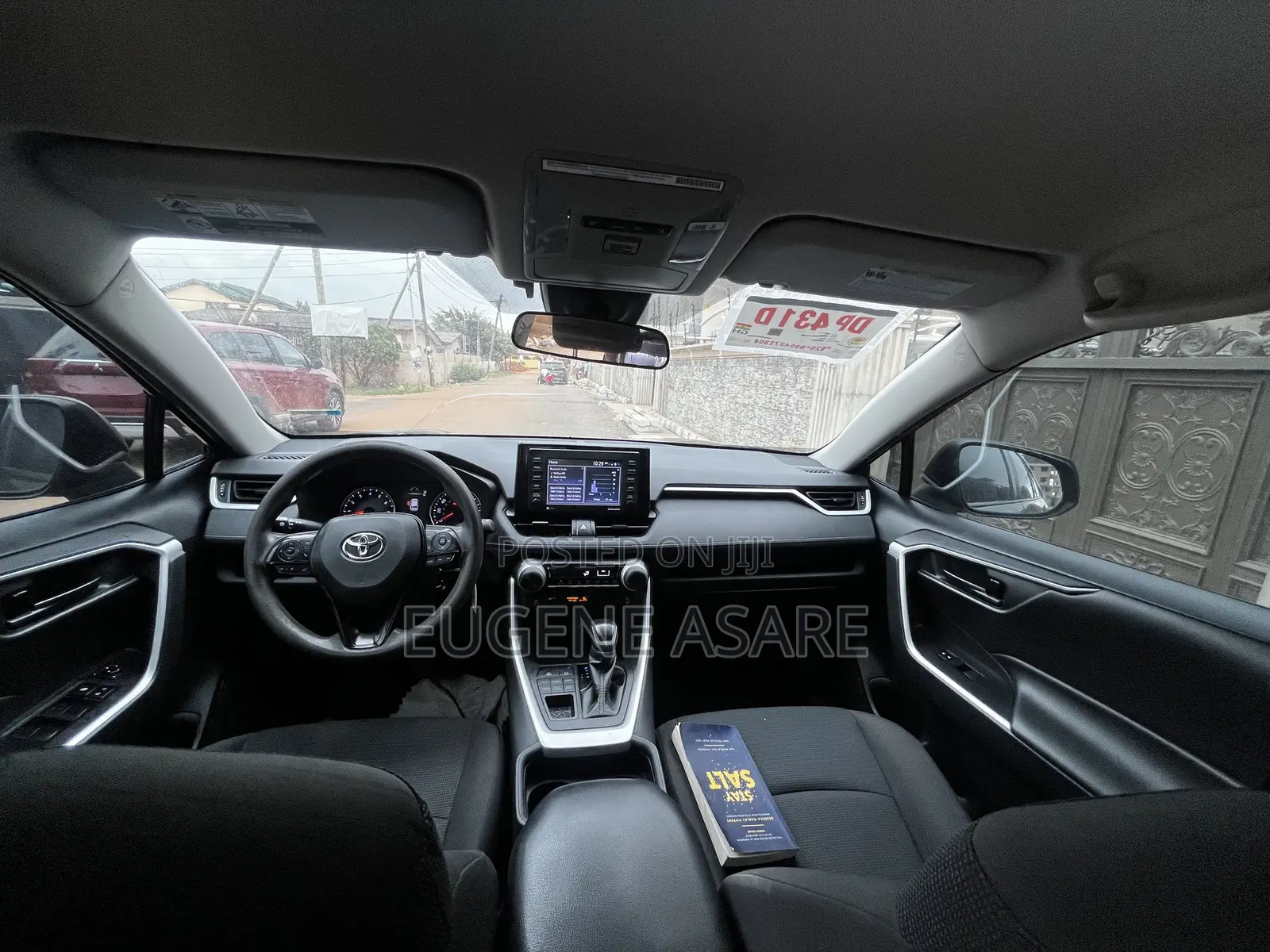 Toyota RAV4 LE 2021 Black
