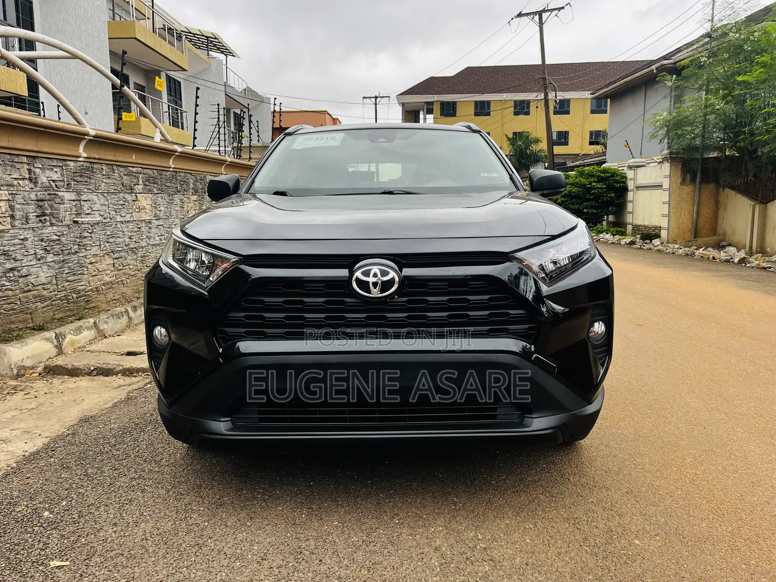 Toyota RAV4 LE 2021 Black