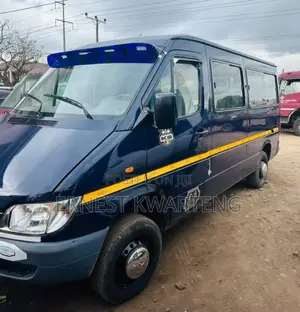 Mercedes-Benz Sprinter 2004 Black