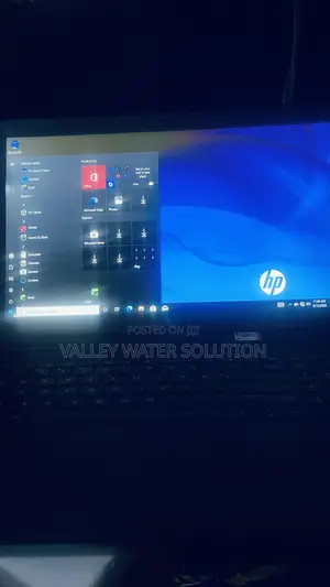 Laptop HP 8GB AMD A6 SSD 32GB