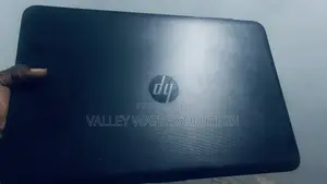 Laptop HP 8GB AMD A6 SSD 32GB