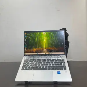 Laptop HP ProBook 440 G10 8GB Intel Core i5 SSD 512GB