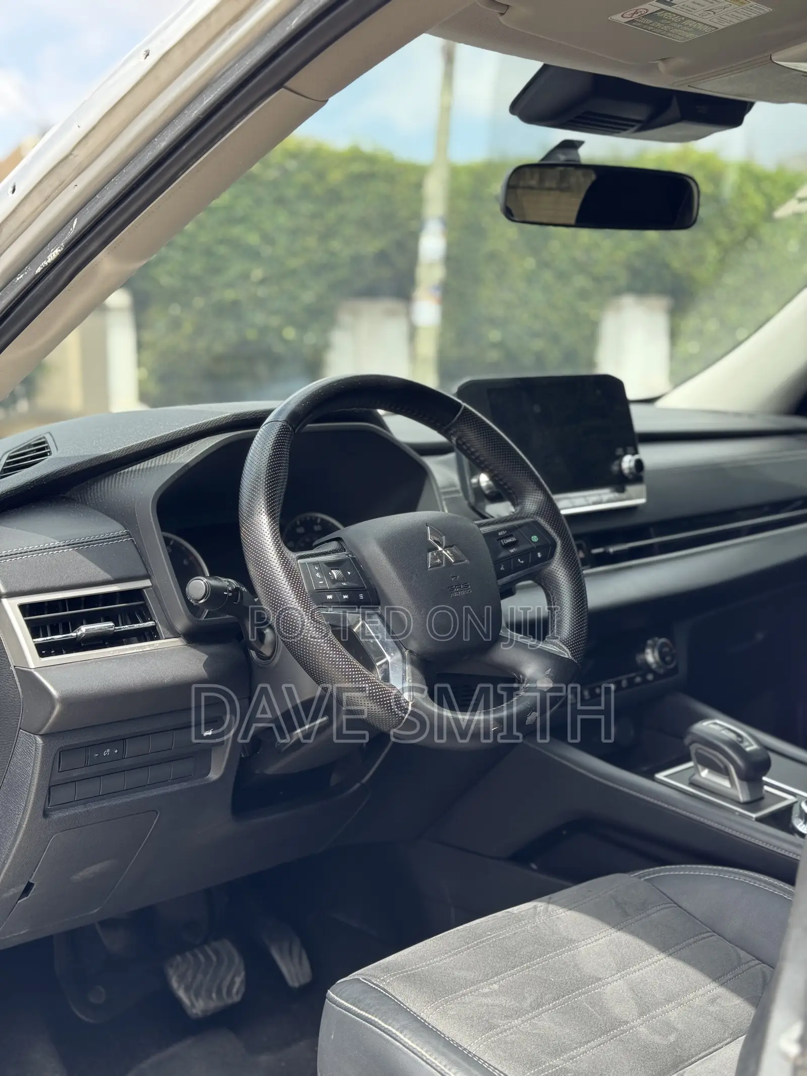 Mitsubishi Outlander SE 2022 Silver