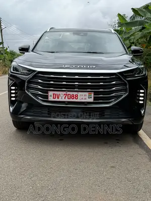 Jetour X70 1.5 7-Seater FWD 2022 Black