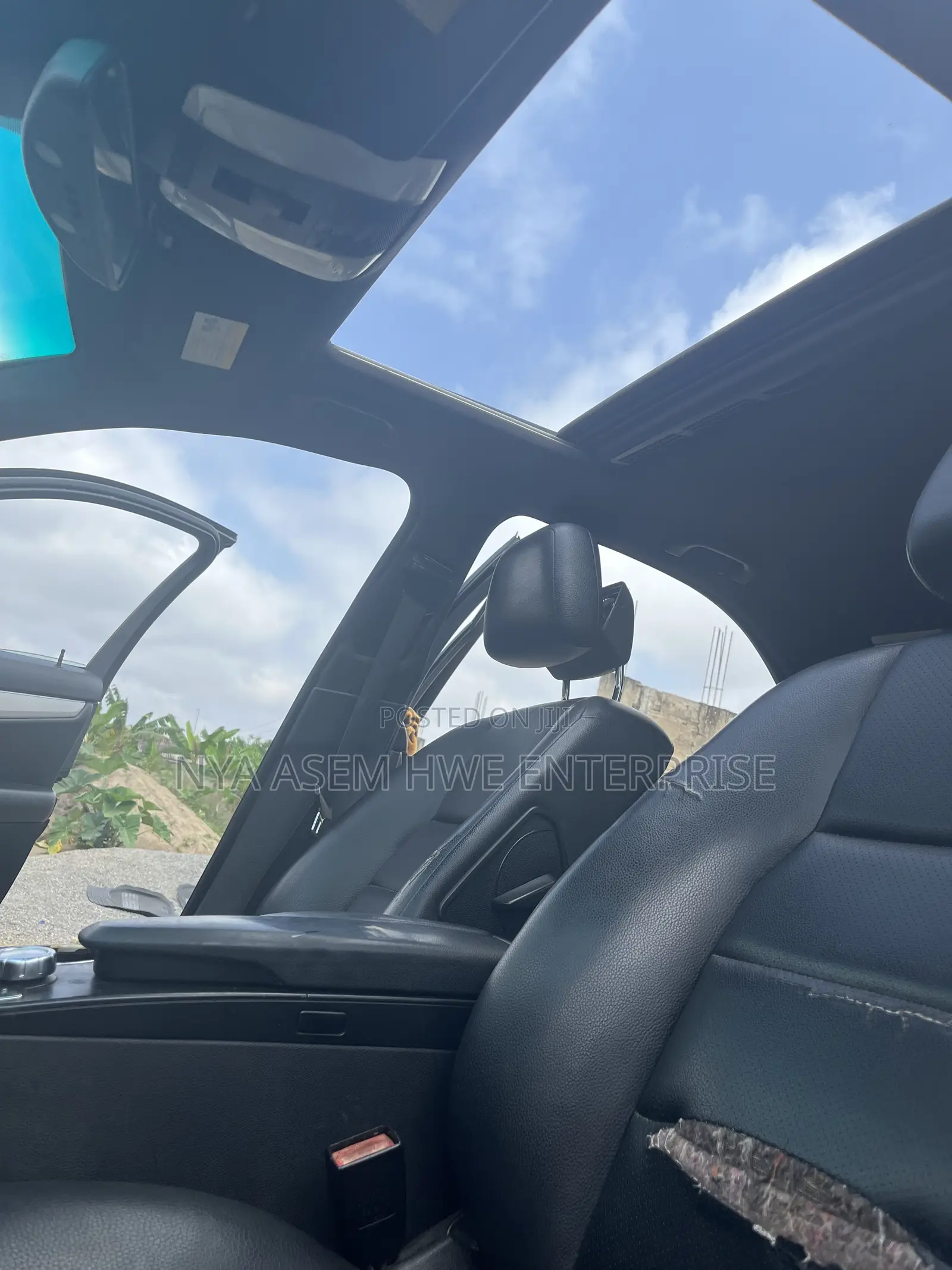 Mercedes-Benz C250 2012 Black