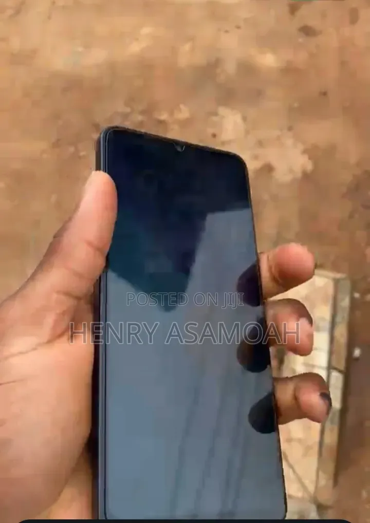Samsung Galaxy A06 64 GB Gray