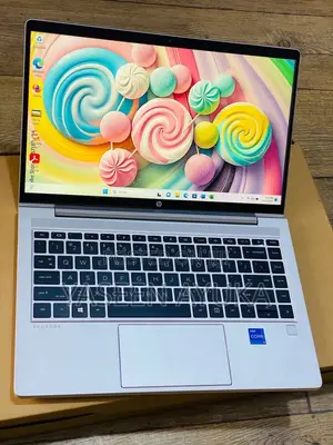 Laptop HP ProBook 440 G10 8GB Intel Core i5 SSD 512GB