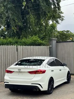 Hyundai Elantra Sport 2018 White