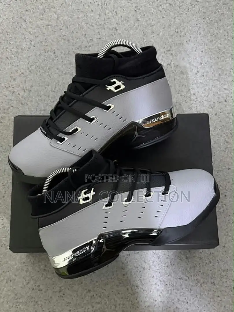 Air Jordan 17 Low “Black/Ash Patent” Sneakers